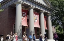 Harvard usuwa tytuł master bo przypomina niewolnictwo