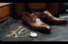 Proces ręcznego tworzenia eleganckiego obuwia typu Oxford