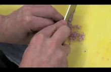 Marco Pierre White pokazuje jego sposób na krojenie cebuli