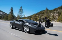 Lamborghini „Huracam” i inne spektakularne wozy filmowe – Krystian o furach