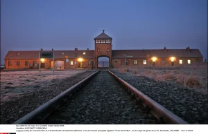 Karol Tendera, były polski więzień KL Auschwitz, wygrywa z telewizją ZDF