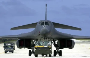 B1 Lancer - Feel the Noise