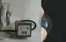 Ręczne wytwarzanie lamp elektronowych