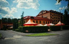 Byli ludzie z służb specjalnych chcą przejąć hotel Trojak w Mysłowicach.