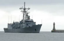 Polscy marynarze popłyną na misję NATO zdezelowanym okrętem