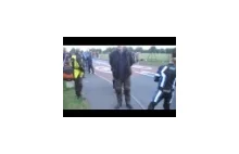 Tragiczny wypadek motocyklisty na zlocie w Anglii [Video]