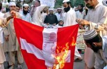 Muslims DEMAND Cross Be Removed From Swiss Flag Because It Offends Them. WTF !?