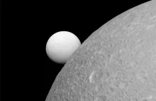 Enceladus okazuje się przyjazny dla życia