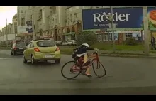 Kompilacja wypadków rowerzystów z ich winy