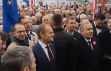 Tusk i Schetyna zdziwieni czwartą zwrotką polskiego hymnu [wideo]
