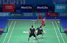 Niesamowita wymiana w badmintonie