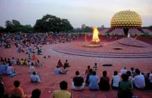 Indie: utopijne miasto Auroville, czyli mekka hipisów z całego świata -...