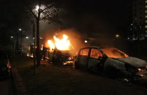 Zamieszki w stolicy Szwecji. Przedmieścia Sztokholmu płoną