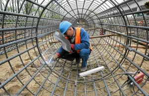 Prawie połowa Polaków jest bierna zawodowo - Work Service