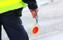 Emerytowany policjant interweniował w sprawie mandatu wszyscy staną przed sądem