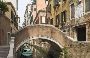 Most piersi w Wenecji