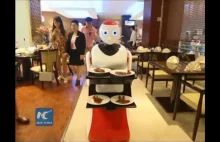 Chiński robot pomaga nie tylko w kuchni.