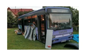 Milka Kamper zrobiony z miejskiego autobusu