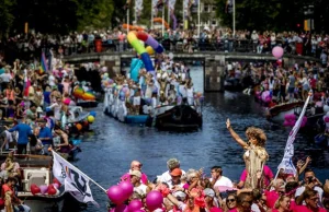 Unijna komisarz na paradzie gejów w Amsterdamie