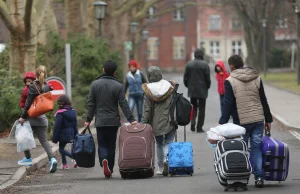 "Przyjęcie imigrantów było błędem". Szwedzka minister bije się w pierś