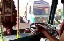 Szalony kierowca ciężarówki - wysiadł w czasie jazdy, a potem... wsiadł