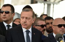 Prezydent Turcji pozwał do sądu szefa Axel Springer. Za to, że poparł satyryka