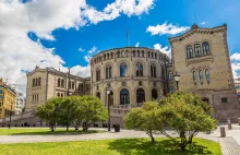 Parlamenty świata vs polski Sejm