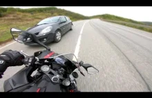 Wyścig motocykla z Lamborghini