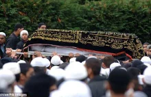 Londyn: sekcja zwłok muslimów i żydów poza kolejką bo mają 'głębokie wierzenia'