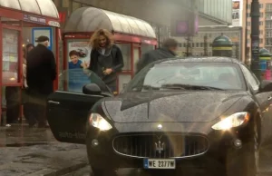 Wypadek maserati z gwiazdą TVN na filmie. Oto nowy hit internetu