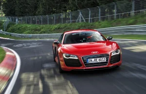 Audi R8 e-tron trafi do sprzedaży, 380 KM i zasięg 450 km!