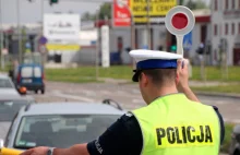 Efekt protestu policjantów? Blisko 3 miliony mandatów mniej