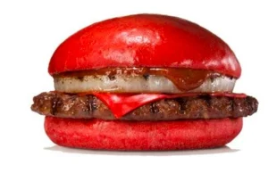 Burger King stworzył czerwonego hamburgera
