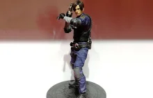 Resident Evil Leon Scott Kennedy Action Figure