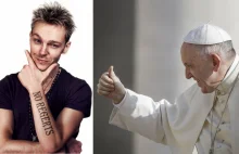 Papież Franciszek pouczył księży: „Nie bójcie się tatuaży”. Katoliccy fani...