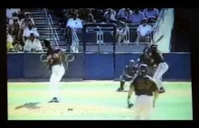 "Randy Johnson Hits Bird" Ten filmik zna pewnie kazdy.