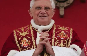 Benedykt XVI o Janie Pawle II: 'Było dla mnie jasne, że jest święty'