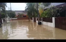 Powódź na Phuket czyli wczesna pobudka w moim domu na Tajskiej wyspie
