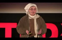 O łataniu rzeczywistości: Siostra Małgorzata Chmielewska at TEDxWarsaw