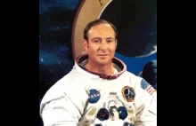 Edgar Mitchell były kosmonauta wyjawia prawde o UFO