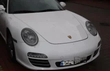 Pożyczył Porsche w wypożyczalni i… od razu je przerejestrował!