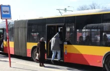 Coraz mniej autobusów miejskich w Warszawie