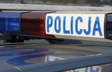 20-latek zgłosił się na policję. Twierdzi, że zabił matkę