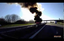 Pożar dwóch samochodów autostrada Niemcy 2017.03.30.Fire two cars highway...