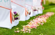 Coraz więcej Polaków planuje ślub poza urzędem