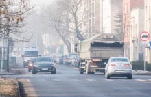 Palą węglem dobrej jakości, a sąsiedzi i tak ich szkalują. Poruszające...