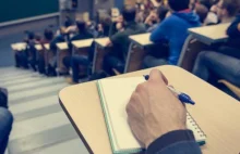Uczelnia 2.0: Zakaz łączenia zajęć, egzamin na uczelnię, nie na wydział