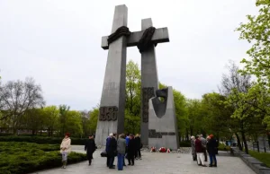 Rocznica Czerwca '56: MON chce aby wyczytano imiona ofiar katastrofy smoleńskiej