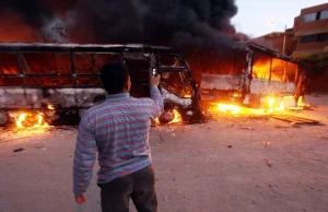 Podpalili islamistów. Krwawe zamieszki w Egipcie
