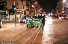 We are legion. Marsz Anonymous: 7 radiowozów i... 12 protestujących